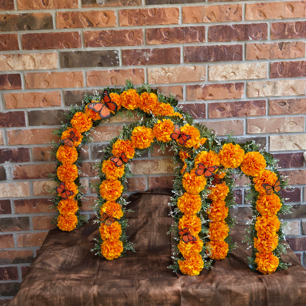 Golden Orange Marigold Arch -Large | Arco de Cempasúchil para Ofrenda