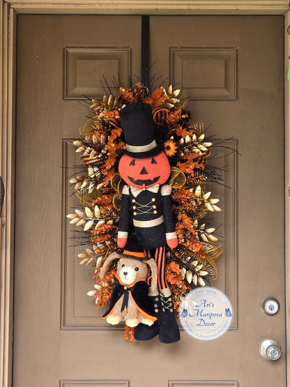 Whimsical Pumpkin Wreath, Wizard dog Halloween Swag, Mystical Wall Accent, Spooky Party Decor, Fall Season,
