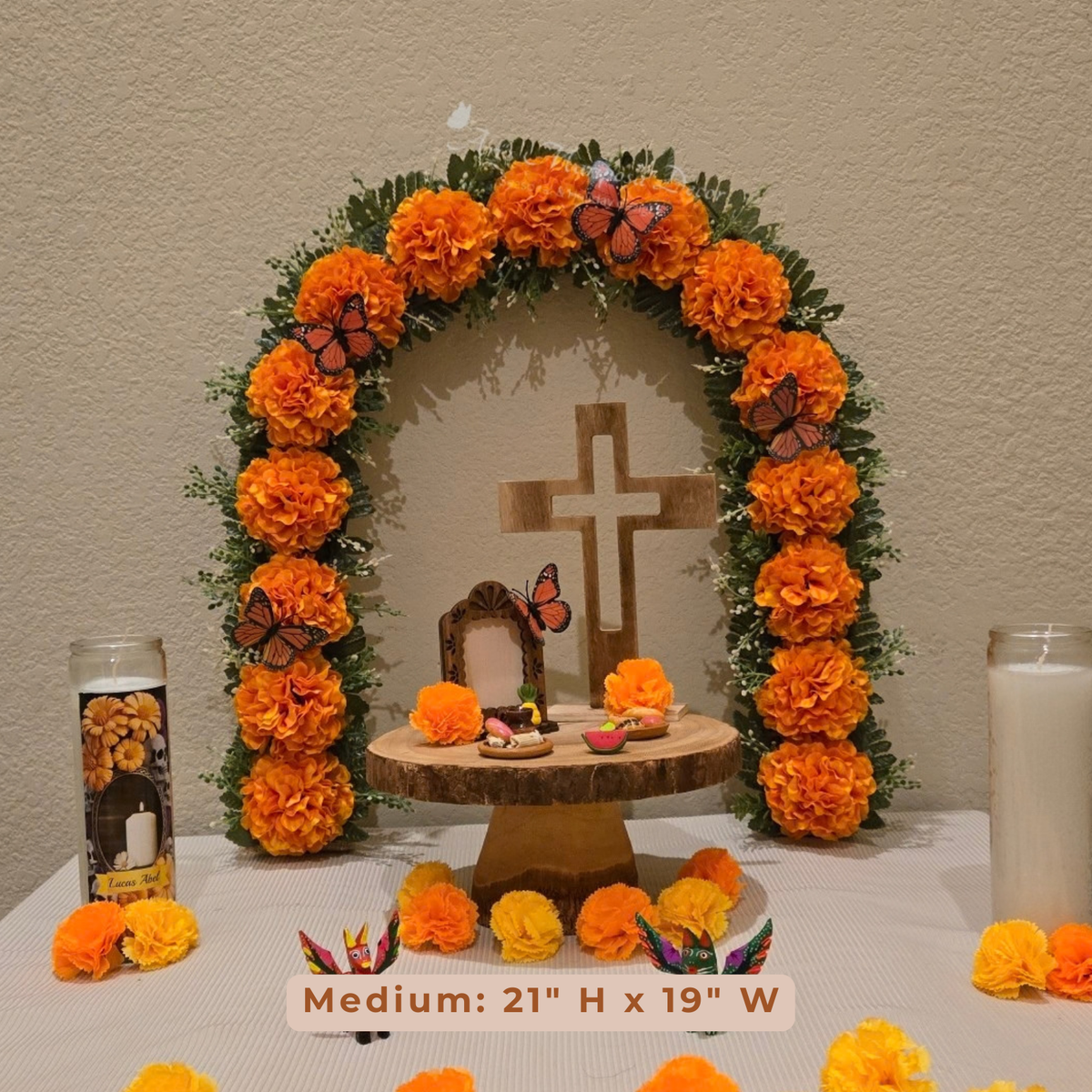 Golden Orange Marigold Arch -Medium | Arco de cempasúchil para altar de muertos
